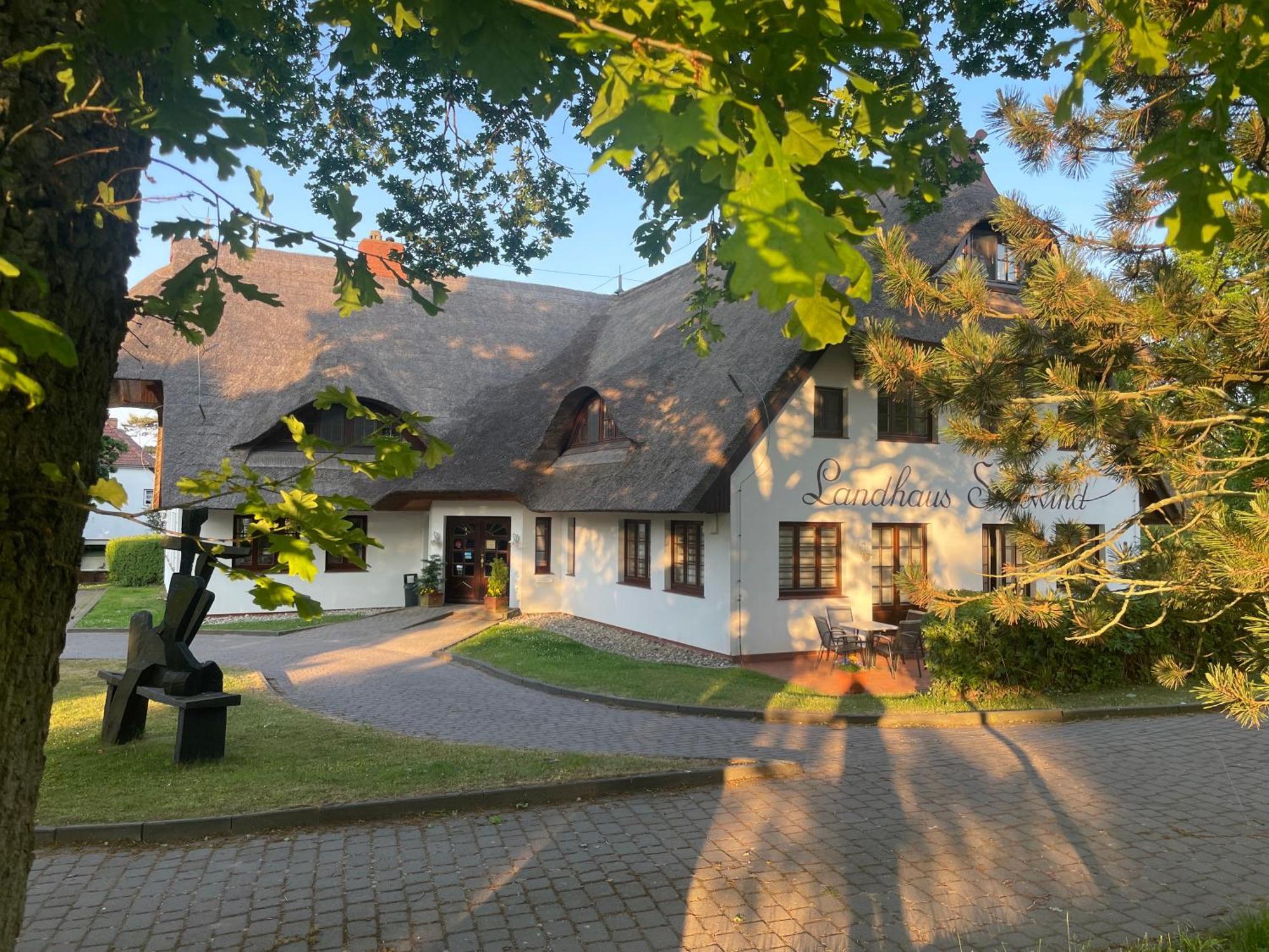 Landhaus Susewind Аренсхоп Екстериор снимка